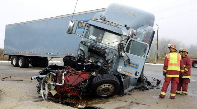 How to Choose the Right Truck Accident Lawyer for Your Case